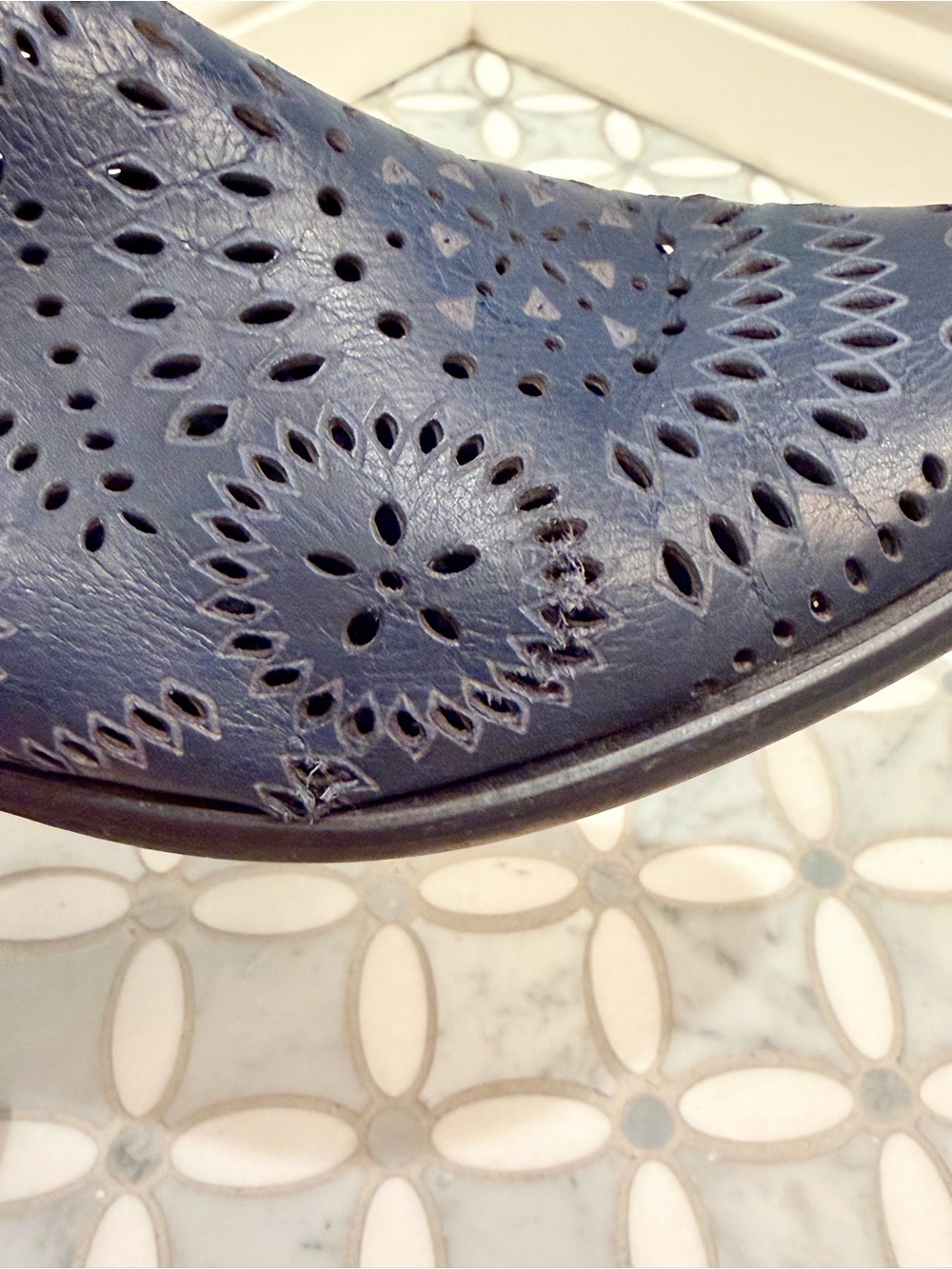 Veracruz Artisans Navy Blue Laser Cut Perforated Leather Booties - Size 40 - Picture 10 of 12